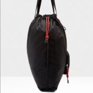 New Hunter original package tote.